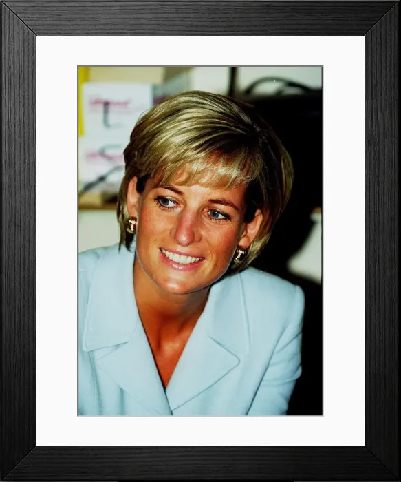 Framed Print : Diana, Princes of Wales the Royal Brompton Hospital in West London