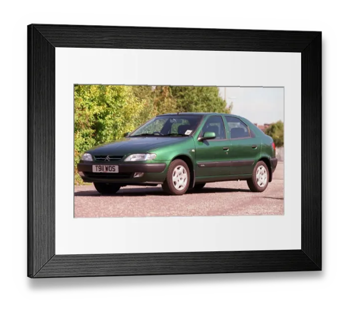 Framed Print : Pic shows Citroen Xsara 2 Ltr. HDI saloon Framed Print : Pic shows Citroen Xsara 2 Ltr. HDI saloon