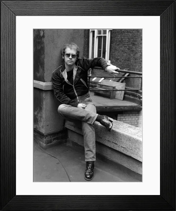 Framed Print : Sir Elton John 1972 Pictures taken for Jack Bentley Feature in the Sunday Mirror Framed Print : Sir Elton John 1972 Pictures taken for Jack Bentley Feature in the Sunday Mirror