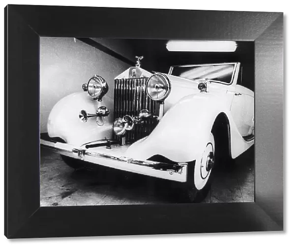 1930 Rolls Royce car sold for £34, 000 at BCA auction in 1978