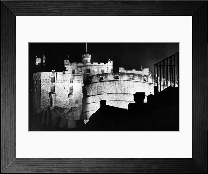 Framed Print : Historical Buildings Edinburgh Castle illuminated at night Framed Print : Historical Buildings Edinburgh Castle illuminated at night