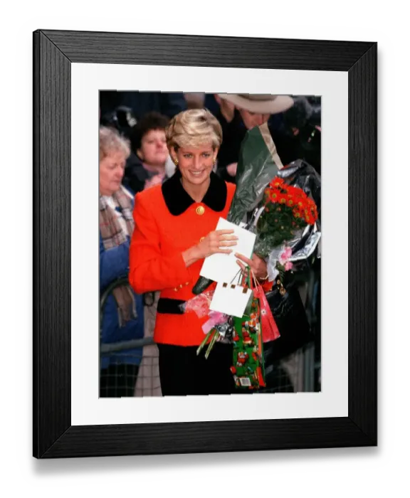 Framed Print : Diana, Princess of Wales arrives in London for an event titled Framed Print : Diana, Princess of Wales arrives in London for an event titled