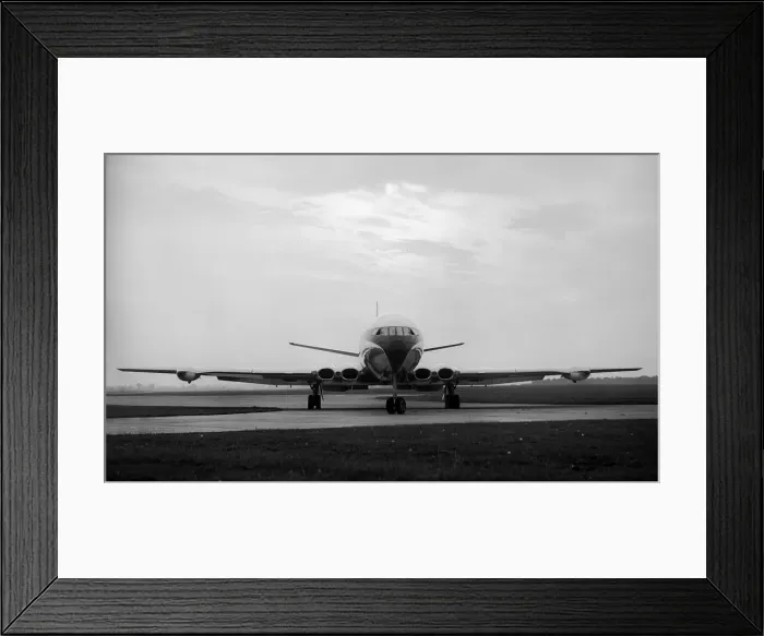Framed Print : Aircraft DeHavilland Comet 4B Sept 1958 taxi Framed Print : Aircraft DeHavilland Comet 4B Sept 1958 taxi
