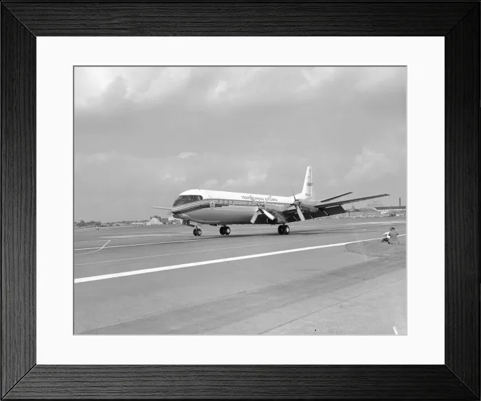 Framed Print : Aircraft Vickers Vanguard Sept 1960 Vickers Vanguard in the colours of Trans Framed Print : Aircraft Vickers Vanguard Sept 1960 Vickers Vanguard in the colours of Trans
