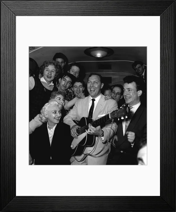 Framed Print : Bill Haley on his first visit to England which was largley sponsored by the Daily Mirror Framed Print : Bill Haley on his first visit to England which was largley sponsored by the Daily Mirror