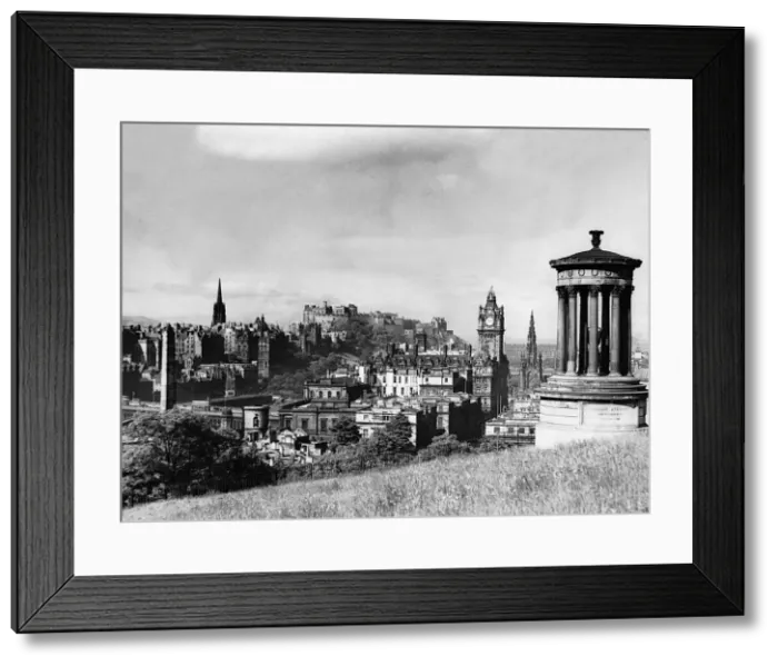 Framed Print : Cities Edinburgh A view of Edinburgh showing the Castle Framed Print : Cities Edinburgh A view of Edinburgh showing the Castle