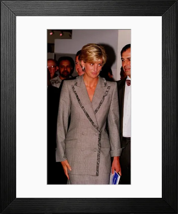 Framed Print : Diana, Princess of Wales, arrives at St. Marys Hospital in Paddington