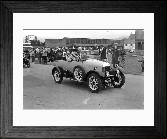 Framed Print : Historic Motor Cavalcade From Belfast To Portrush July 81 A 1925 Morris Cowley