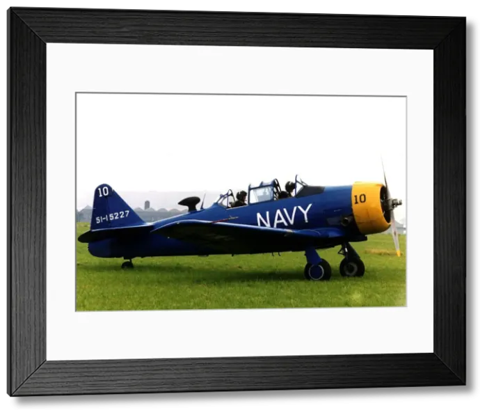 Framed Print : Air Aircraft North American Harvard trainer and fighter from WW2 privately owned