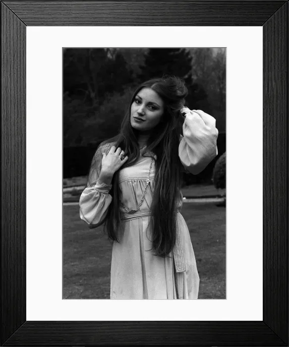Framed Print : Jane Seymour April 1973 Actress Pictured at Pinewood Studios Framed Print : Jane Seymour April 1973 Actress Pictured at Pinewood Studios