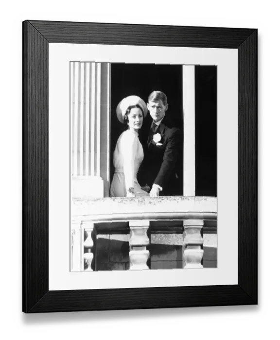 Framed Print : Anthony Andrews actor with Jane Seymour actress portraying the Duke Framed Print : Anthony Andrews actor with Jane Seymour actress portraying the Duke