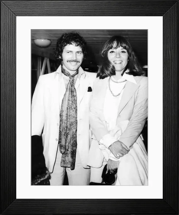  : Diana Rigg - July 1973 With painter Menachen Gueffen who she recently
