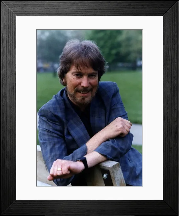 Framed Print : Greg Floy actor - November 1988 Dbase A©Mirrorpix Framed Print : Greg Floy actor - November 1988 Dbase A©Mirrorpix