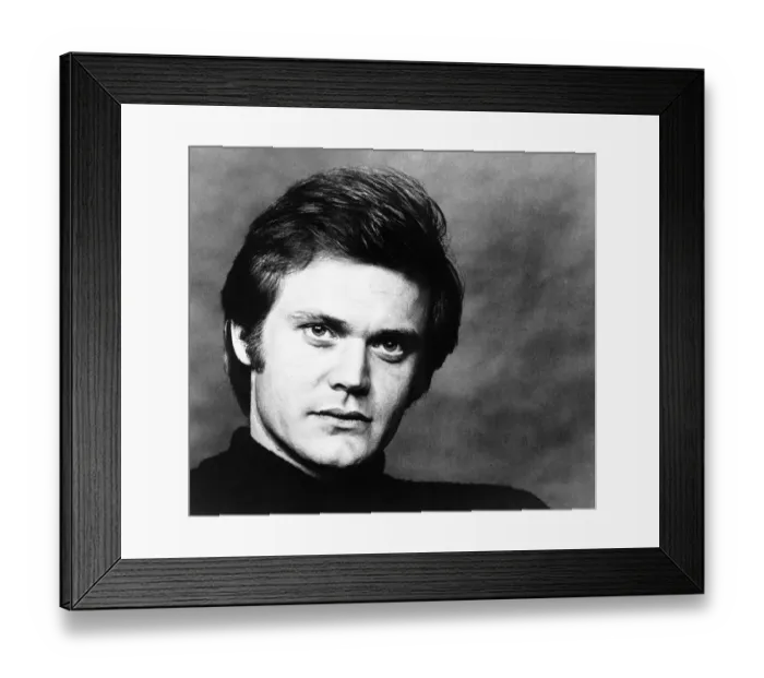 Framed Print : Roger Davis Actor stars as Hannibal Heyes in the Alias Smith and Jones