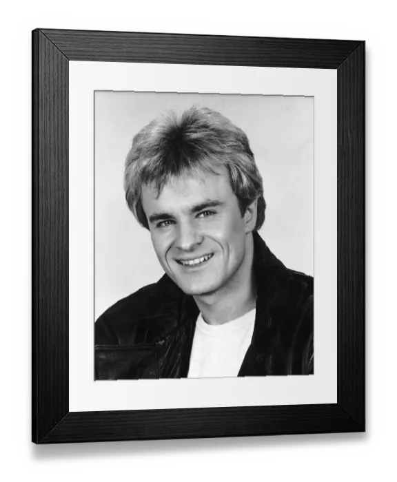 Framed Print : Bobby Davro actor televisions funnyman stars in a circus version of Goldilocks Framed Print : Bobby Davro actor televisions funnyman stars in a circus version of Goldilocks