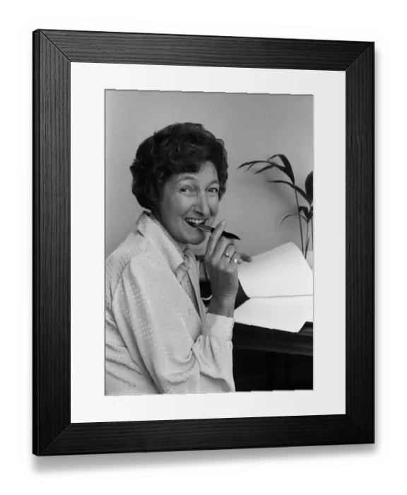 Framed Print : Pat Coombs Actress