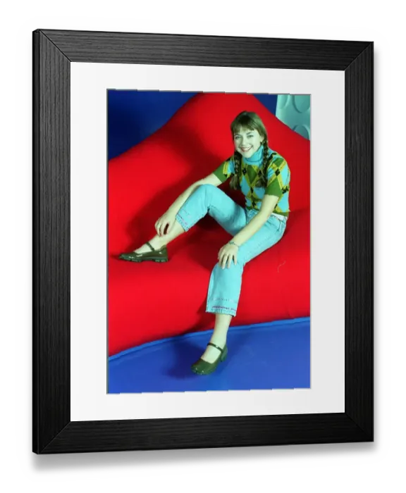 Framed Print : Charlotte Church Singer aged 13 years old November 1999 Framed Print : Charlotte Church Singer aged 13 years old November 1999