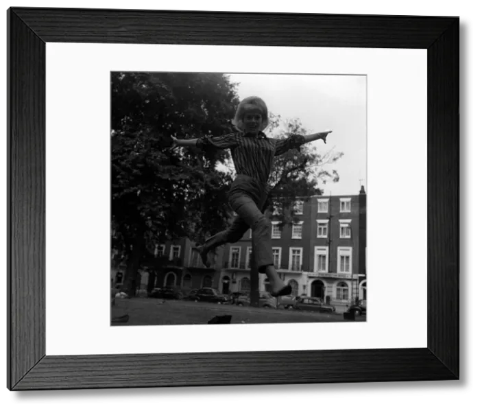 Framed Print : Wendy Richard actress model aged 19 years old July 1962 Framed Print : Wendy Richard actress model aged 19 years old July 1962
