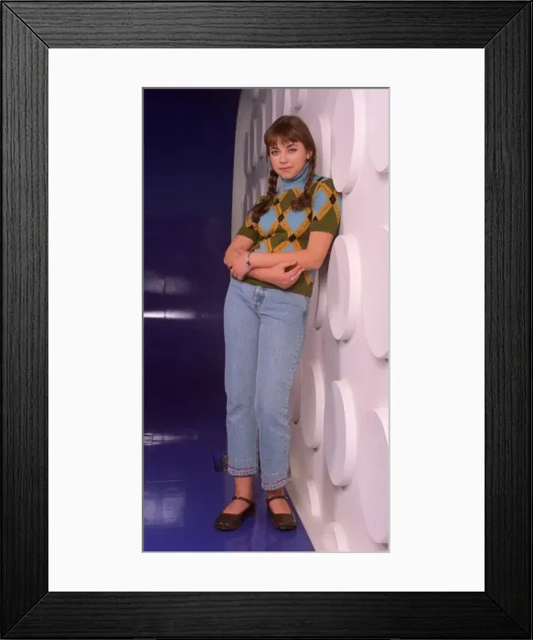 Framed Print : Charlotte Church Singer aged 13 years old November 1999 Framed Print : Charlotte Church Singer aged 13 years old November 1999