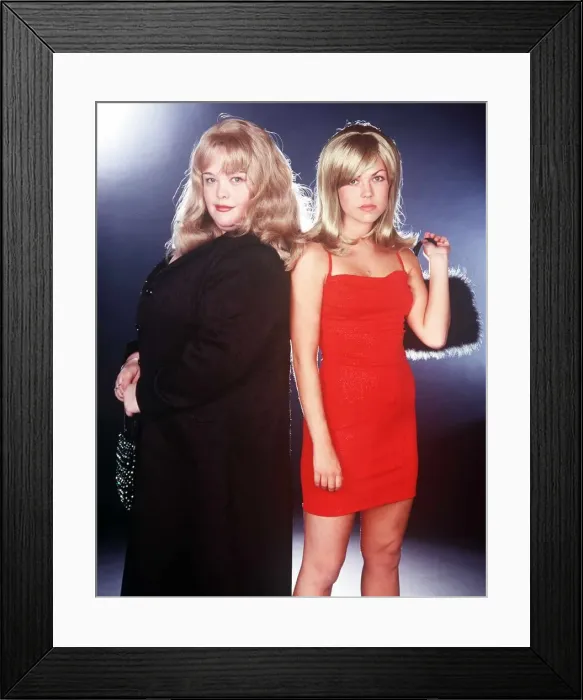 Framed Print : TV Presenter / actress Lisa Riley and actress Adele Silva in 1999 who both star in Framed Print : TV Presenter / actress Lisa Riley and actress Adele Silva in 1999 who both star in