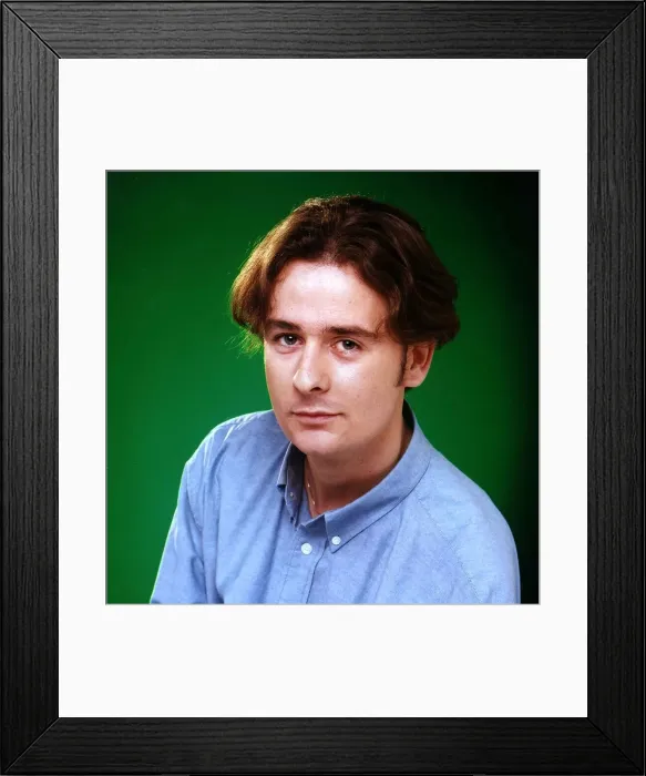 Framed Print : Steve Knuckles Live TV presenter July 1997 Framed Print : Steve Knuckles Live TV presenter July 1997