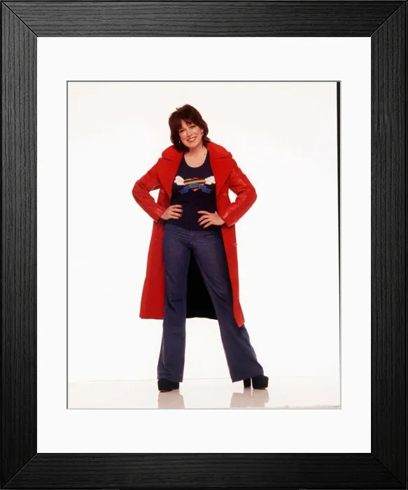 Framed Print : Sally James TV presenter studio shots June 1999 former presenter of childrens TV Framed Print : Sally James TV presenter studio shots June 1999 former presenter of childrens TV
