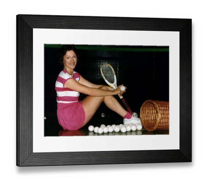 Framed Print : Sally Jones - TV Presenter for BBC Breakfast Time and also Worlds Number One in Real Framed Print : Sally Jones - TV Presenter for BBC Breakfast Time and also Worlds Number One in Real