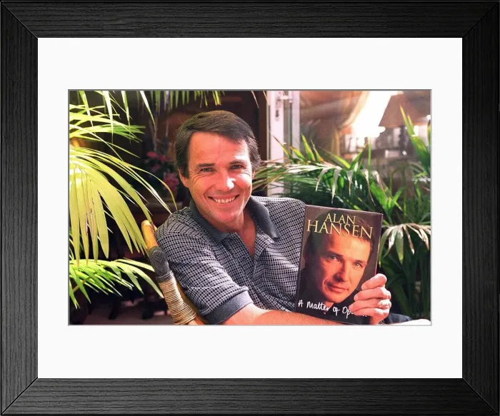 Framed Print : Alan Hansen BBC Sports Presenter September 1999 Pictured at home in conservatory Framed Print : Alan Hansen BBC Sports Presenter September 1999 Pictured at home in conservatory
