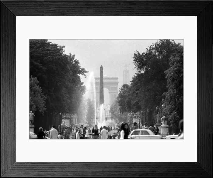 Framed Print : Arc de Triomphe June 1972 in Paris France new Paris Office Buildings being Framed Print : Arc de Triomphe June 1972 in Paris France new Paris Office Buildings being