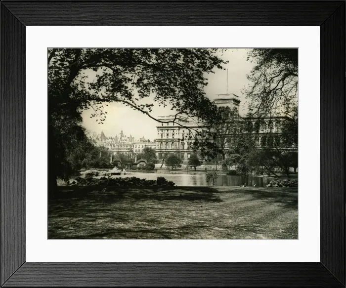 Framed Print : The Foreign Office seen here from St James Park London Parks Summer