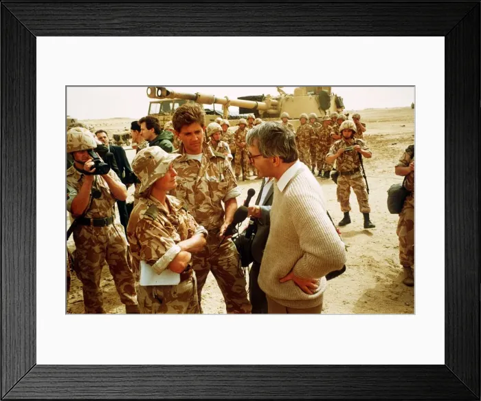 Framed Print : Kate Adie Television Reporter speaking to John Major at the battlefront during the Gulf