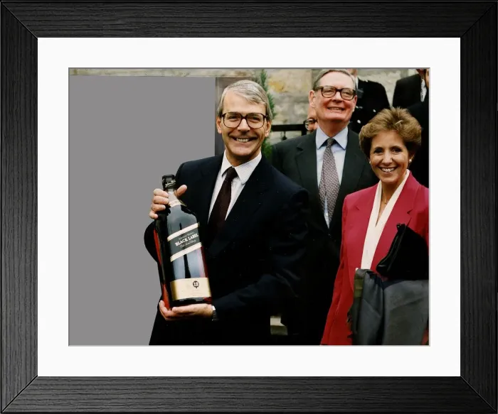 Framed Print : John Major Prime Minister at Cardhu Distillery with wife Norma Major Framed Print : John Major Prime Minister at Cardhu Distillery with wife Norma Major