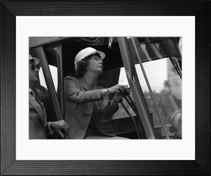 Framed Print : Margaret Thatcher Prime Minister controls a crane in a building site 1986 Framed Print : Margaret Thatcher Prime Minister controls a crane in a building site 1986