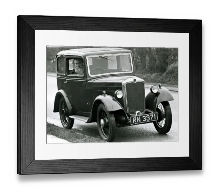 Framed Print : A Classic 1934 Morris Minor. Picture taken: 16th January 1980