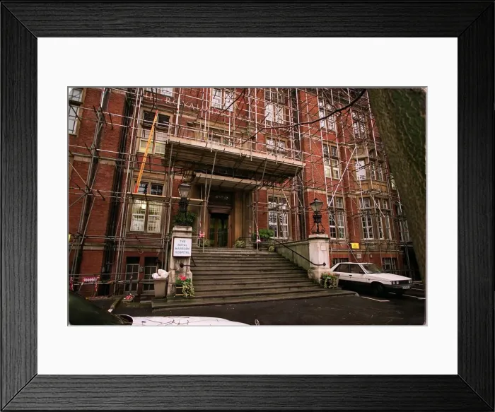 Framed Print : Royal Marsden Hospital front entrance 1995 Framed Print : Royal Marsden Hospital front entrance 1995