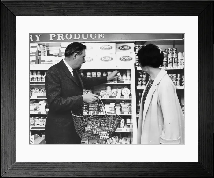 Framed Print : James Callaghan Labour Chancellor of the Exchequer with his wife Audrey Callaghan Framed Print : James Callaghan Labour Chancellor of the Exchequer with his wife Audrey Callaghan
