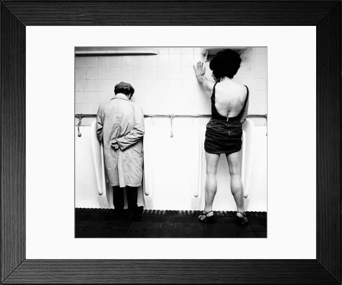 Framed Print : Female impersonator Ron Storme finds that a man has to do what a man has to do - no Framed Print : Female impersonator Ron Storme finds that a man has to do what a man has to do - no