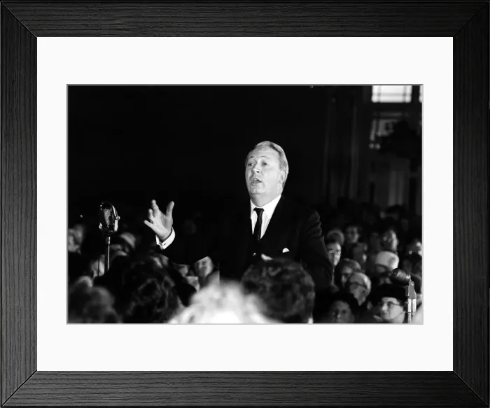 Framed Print : Edward Heath Conservative Leader, December 1965 conducting a Christmas Carol Framed Print : Edward Heath Conservative Leader, December 1965 conducting a Christmas Carol