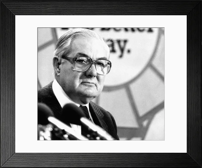 Framed Print : James Callaghan Labour Prime Minister loses General Election 1979 Framed Print : James Callaghan Labour Prime Minister loses General Election 1979