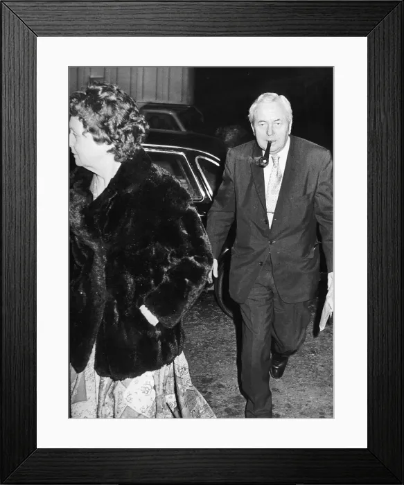 Framed Print : Sir Harold Wilson and Lady Wilson arriving at a welcome back dinner 1977 with wife Mary