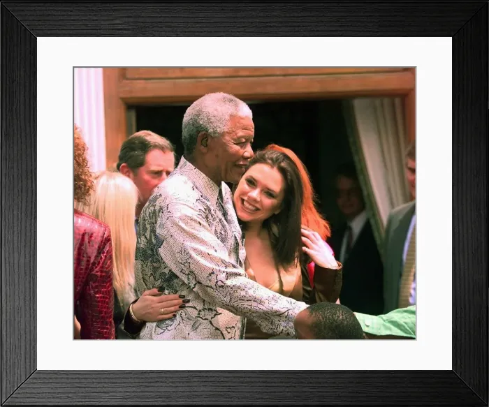 Framed Print : President Nelson Mandela meets Spice Girl Victoria Adams Framed Print : President Nelson Mandela meets Spice Girl Victoria Adams