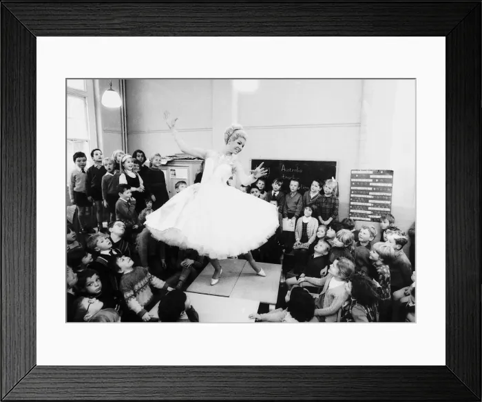 Framed Print : Children of Drayton Infants Schhol spellbound by the dance performance of their teacher Framed Print : Children of Drayton Infants Schhol spellbound by the dance performance of their teacher