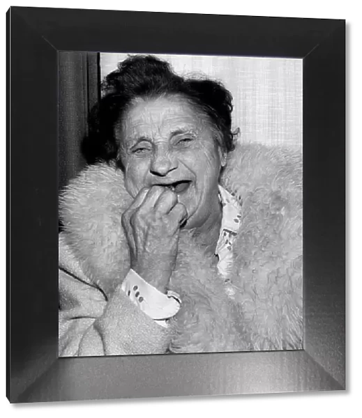 Old Lady called Bessie Braine eating a biscuit Novembr 1977