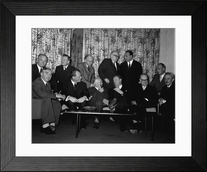 Framed Print : Harold Wilson at St Ermins hotel London SW1 with visitors to the Socialist International Framed Print : Harold Wilson at St Ermins hotel London SW1 with visitors to the Socialist International