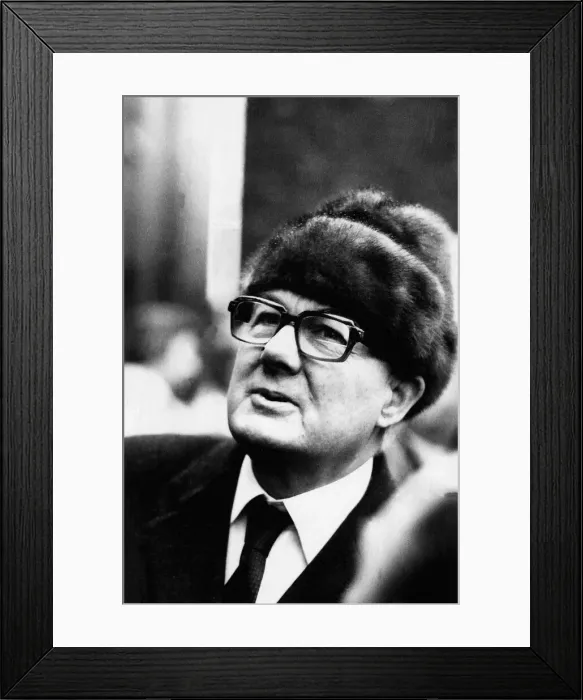 Framed Print : James Callaghan Labour Prime Minister 1977 Framed Print : James Callaghan Labour Prime Minister 1977