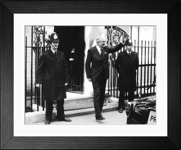 Framed Print : James Callaghan Prime Minister leaving No10 Downing Street 1979 Framed Print : James Callaghan Prime Minister leaving No10 Downing Street 1979