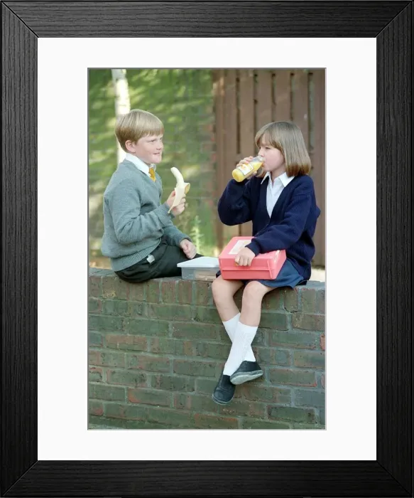 Framed Print : Kids eating their lunch at school, August 1993 Framed Print : Kids eating their lunch at school, August 1993