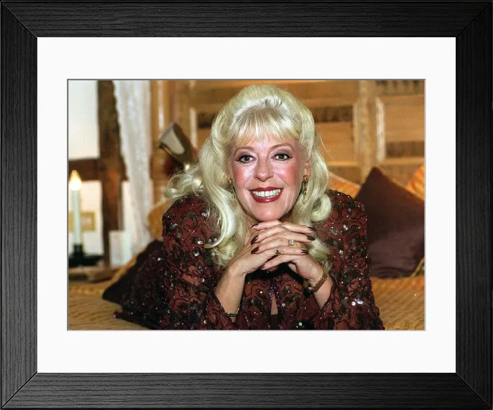 Framed Print : Julie Goodyear actress interview with Nina Myskow December 1998 Framed Print : Julie Goodyear actress interview with Nina Myskow December 1998