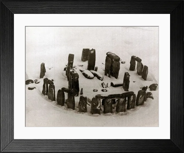 Framed Print : An aerial view of the ruins of Stonehenge in Wiltshire covered in snow January Framed Print : An aerial view of the ruins of Stonehenge in Wiltshire covered in snow January
