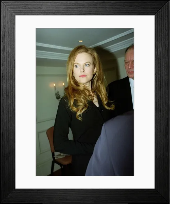 Framed Print : Nicole Kidmen actress November 1998 at the Evening Standard Theatre Awards at the Savoy Framed Print : Nicole Kidmen actress November 1998 at the Evening Standard Theatre Awards at the Savoy